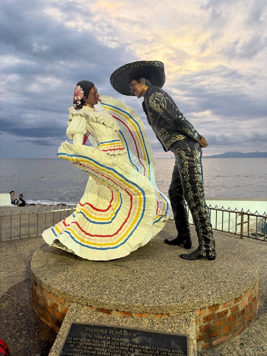The Bailarines de Vallarta sculpture on the Puerto Vallarta malecón in Centro